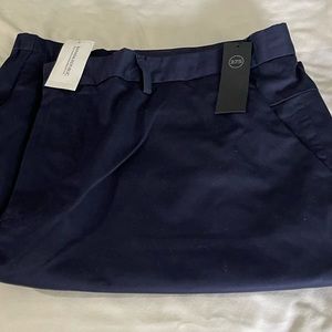 Banana Republic navy blue men’s short pants